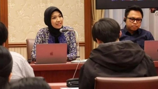 associate-prof-dr-devie-rahmawati-cics-dari-program-vokasi-universitas-indonesia-ui-1788434596696_169